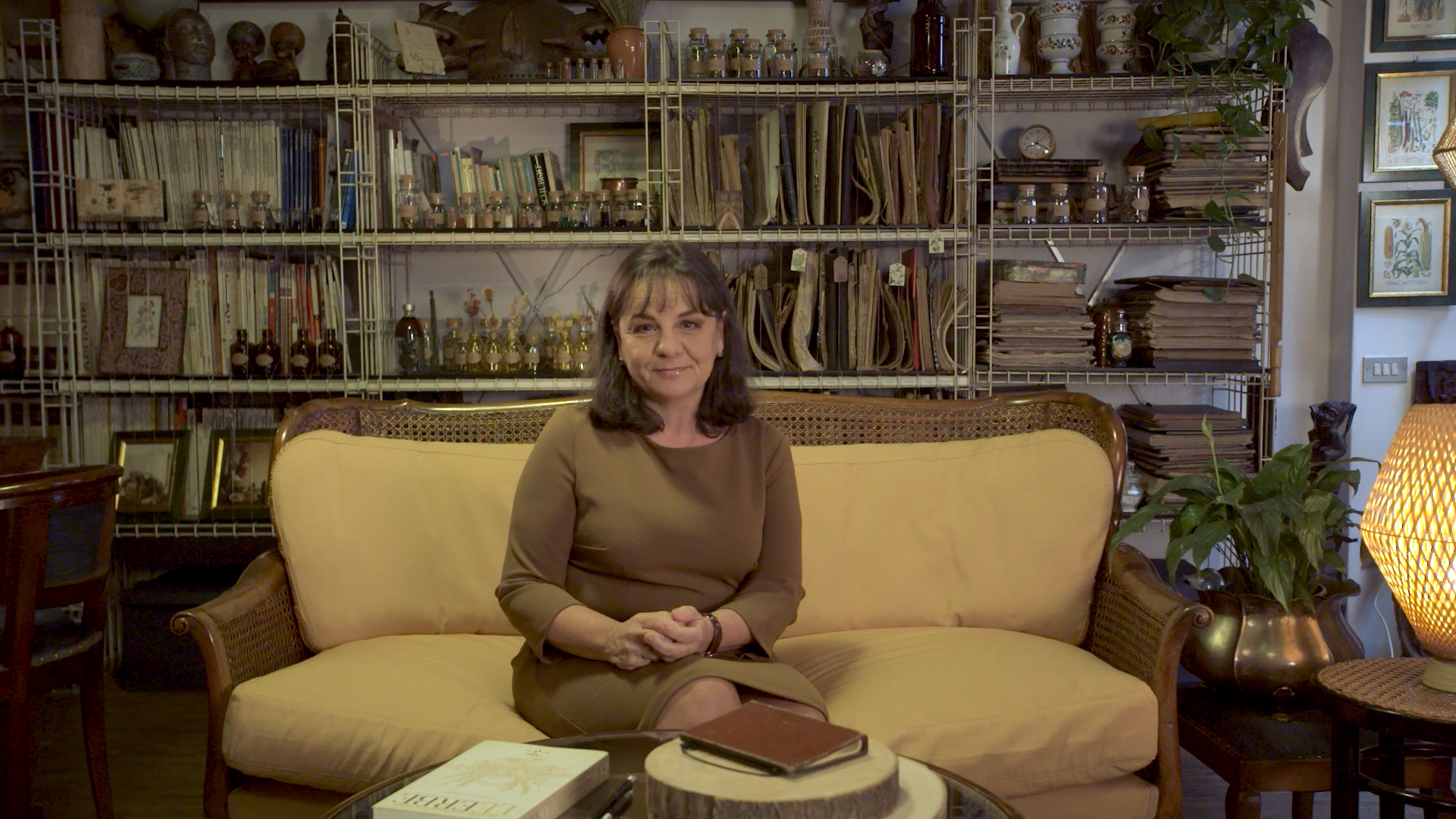 Anteprima VideoCorso "Curarsi con le piante" - Cristina Molina